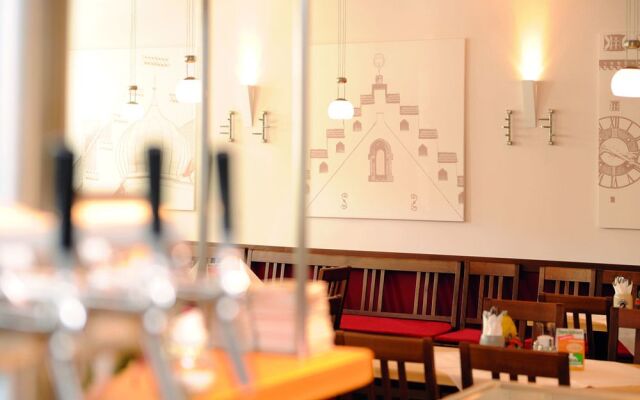Hotel & Gasthaus DAS RÖHRL Straubing