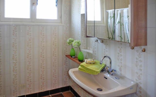 Attractive Cottage in Plozevet