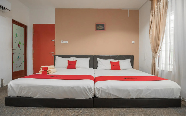 RedDoorz @ Batam Center 2