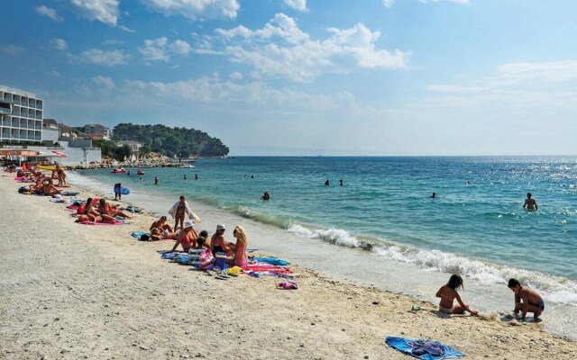 Awesome apartment in Split with WiFi and 2 Bedrooms
