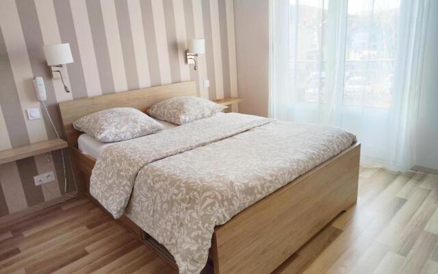 Hôtel Restaurant Le Commerce