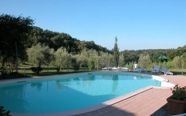 Apartment Between Pisa and Livorno