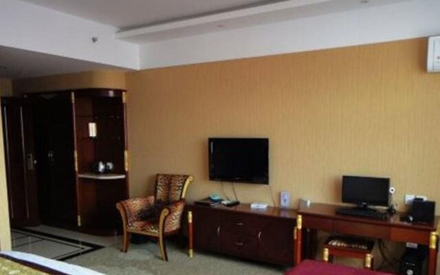 Golden Harbour Hotel