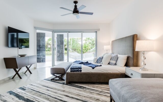 Casa Nerea With Private Pool 2 Bedroom Condo by RedAwning