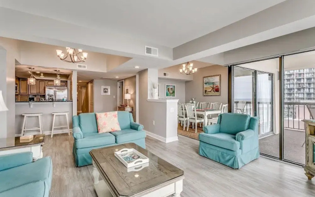 Savoy Penthouse 603