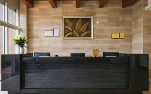 Weifudun Holiday Apartment (Hailing Island Poly Silver Beach)