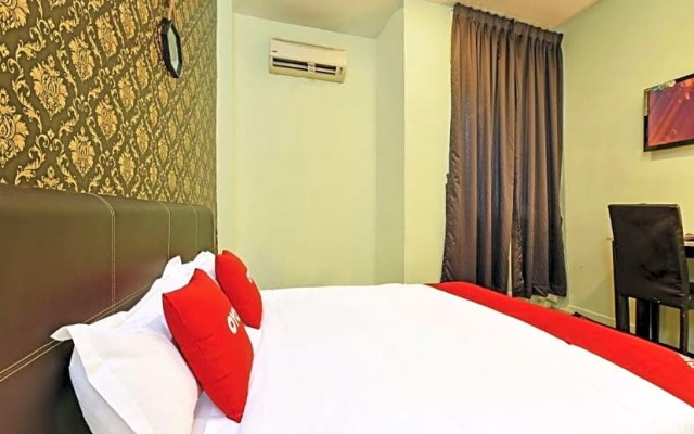 8 Hotel Nilai / KLIA