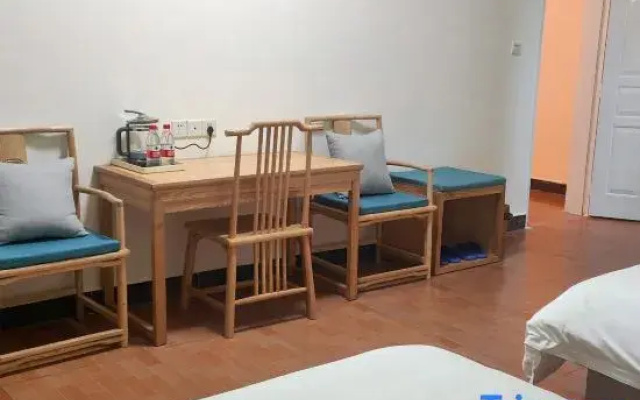 Wuchuan Haishang Renjia Apartment