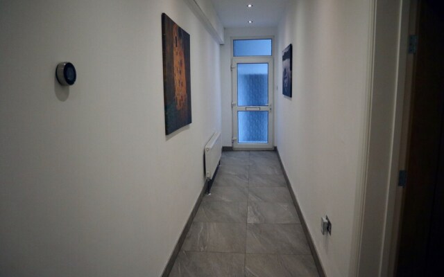 Donatello Apartment Hammersmith