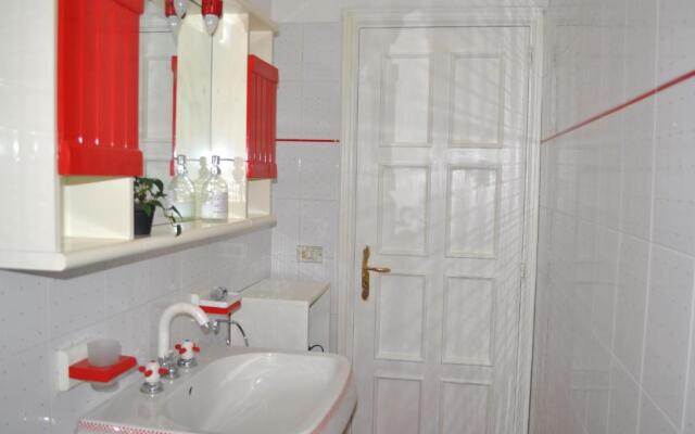 Anna's home 2 - Luminoso appartamento nel centro storico