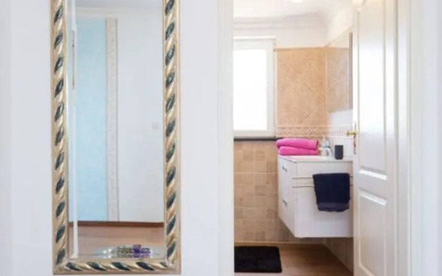 Lovely Apartment in Arona