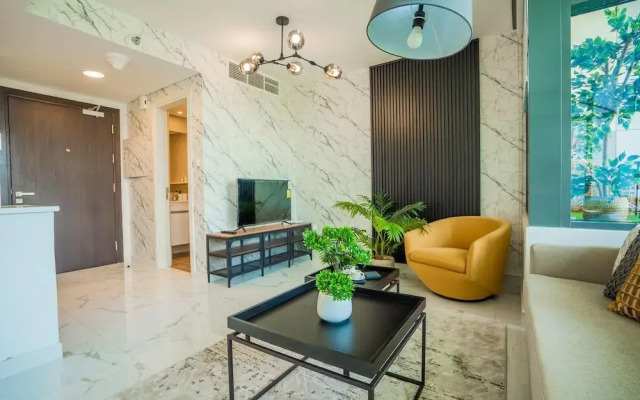 Nasma Luxury Stays - Al Raha Lofts 2