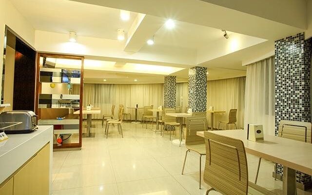 City Comfort Inn Wuzhou Dieshan