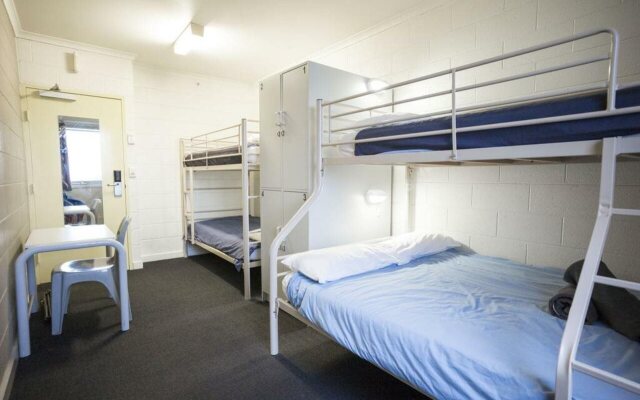 Melbourne Metro YHA