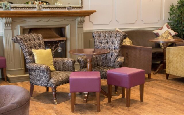 The Riverside House Hotel