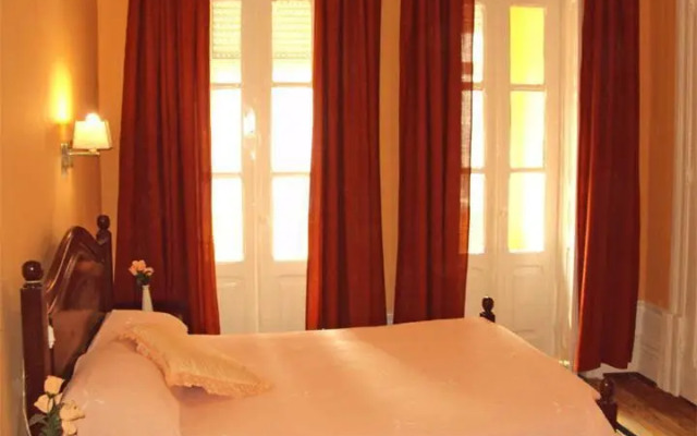 Bed & Breakfast Residencial Lira