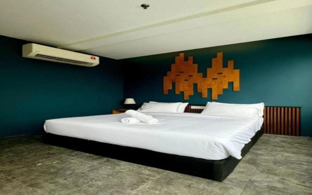 Swing & Pillows @ CIQ Johor Bahru – Guest Rooms – Johor Bahru
