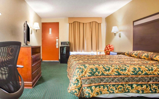 Rodeway Inn Mount Laurel Hwy 73