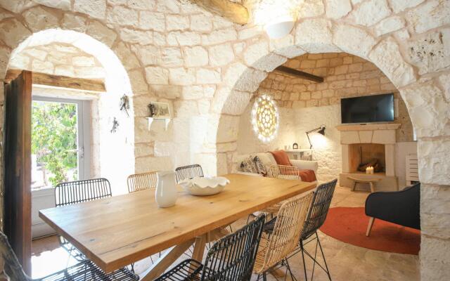 TD Trulli Locobello Stylish Cozy Trulli w Pool
