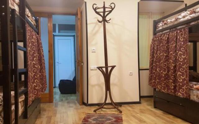Hostel Berdzeni 21 Old Tbilisi -