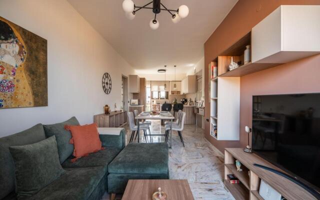 Cretan Sea View Apt 10mins to beach, old town, city