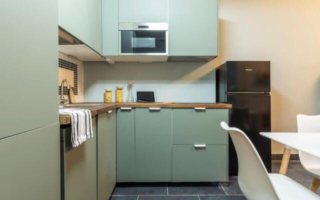 Centrale Flexyrent Steps From Train Station