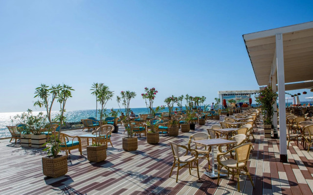 Mera Onix Cap Aurora