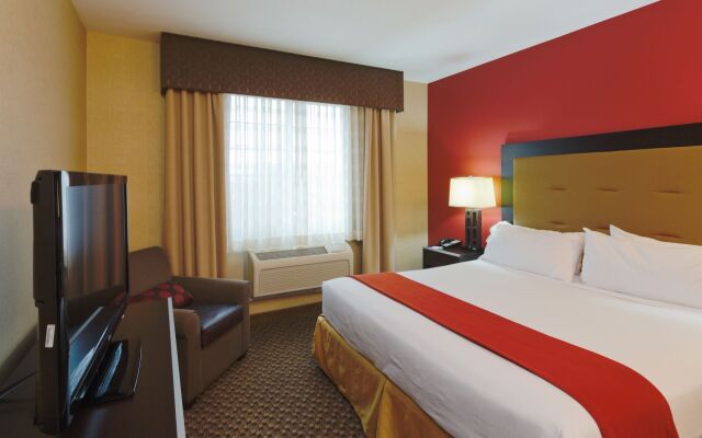 Holiday Inn Express Hotel & Suites Eugene Downtown-University, an IHG Hotel