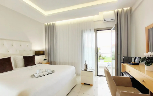 Akrogiali Exclusive Hotel - Adults Only