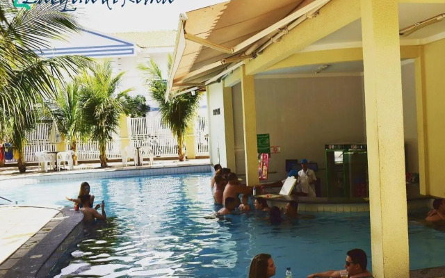PISCINAS 24 HORAS NO LACQUA em CALDAS NOVAS