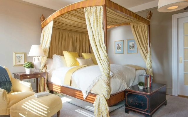 The Ivy Hotel