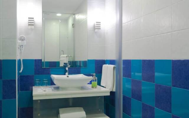 Kalyan Grand - a business hotel