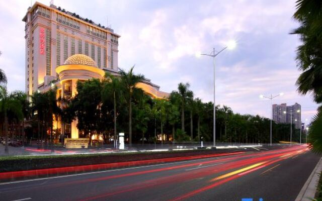 Golden Splendid Hotel