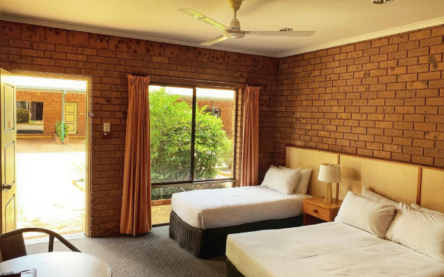 Knotts Crossing Resort