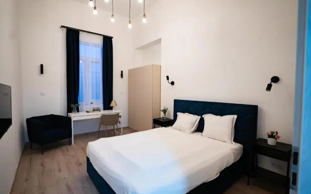 City Stylish Apartments
