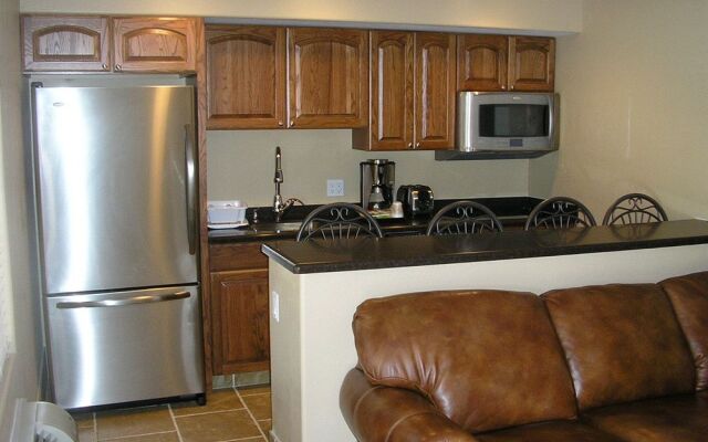 Lake Grassy Inn & Suites