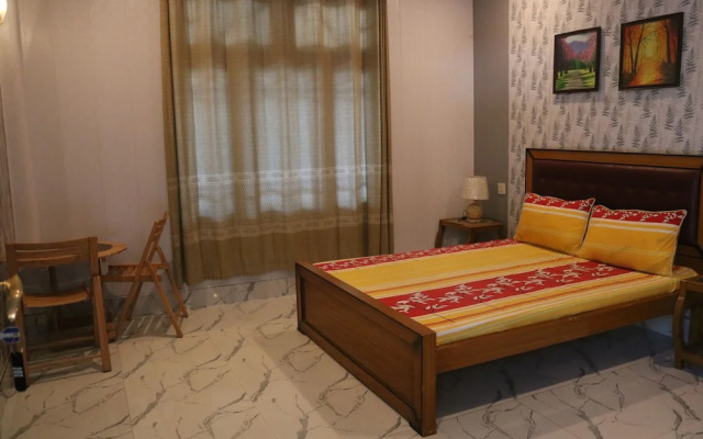 Rmasaa Hotel & Restaurant