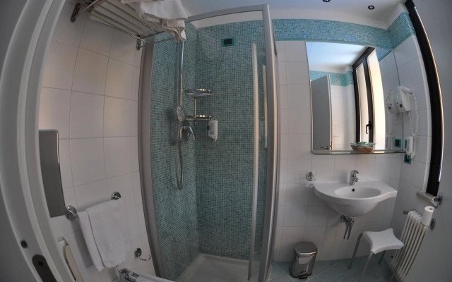 Green Park Hotel