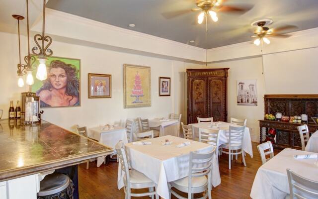 Inn on the Riverwalk