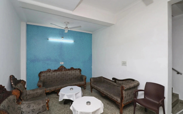Rajni Guest House by OYO Rooms