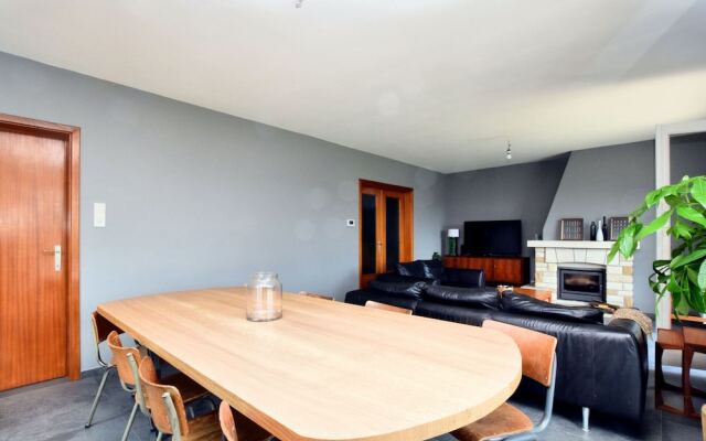 Modern Holiday Home in Flobecq With Garden