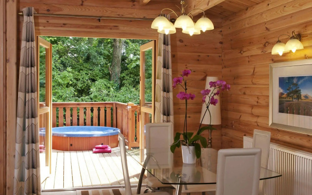 South Winchester Lodges