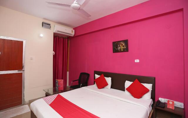 FabHotel Vibrant Guest House