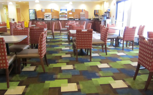 Holiday Inn Express Boston by IHG