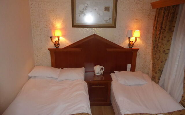 K Royal Hotel Old City