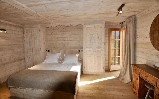 Le Cerf Amoureux Hotel