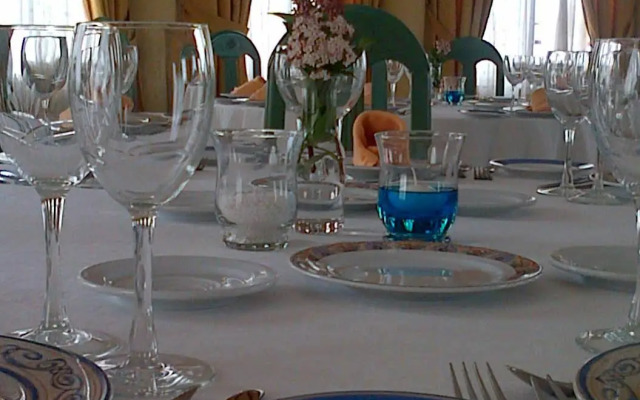 Hotel Mitra