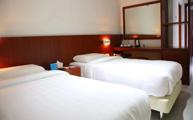 OYO 775 Aviari Hotel