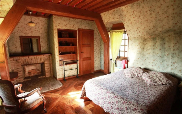 Le Logis D'arniere