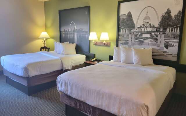 Super 8 By Wyndham Troy